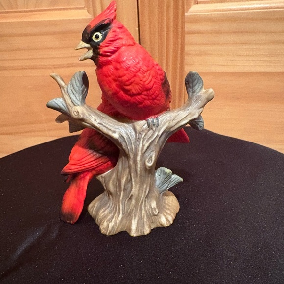Vintage LEFTON CHINA Cardinals Figurine on Branch Egg Nest Collection 02203 - Picture 3 of 10